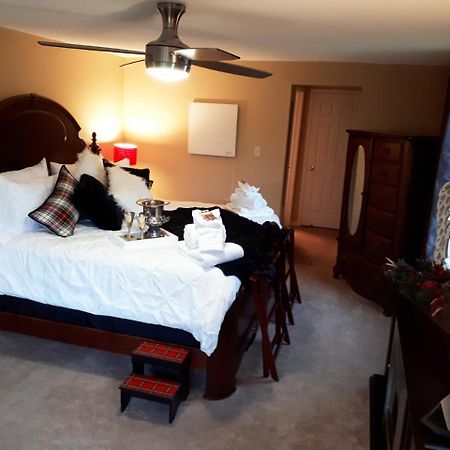 The Tartan House Bed & Breakfast エイジャックス エクステリア 写真