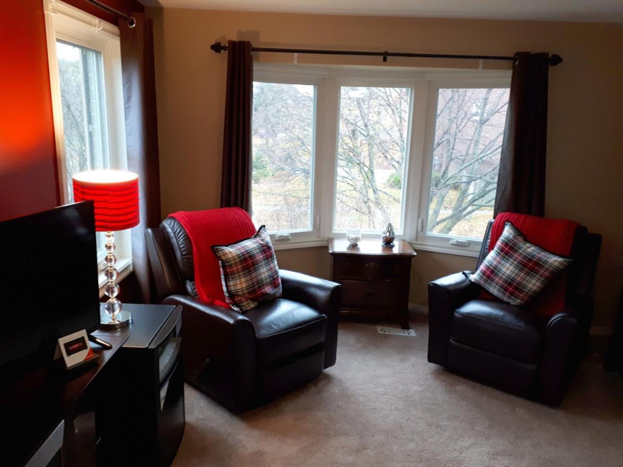 The Tartan House Bed & Breakfast エイジャックス エクステリア 写真