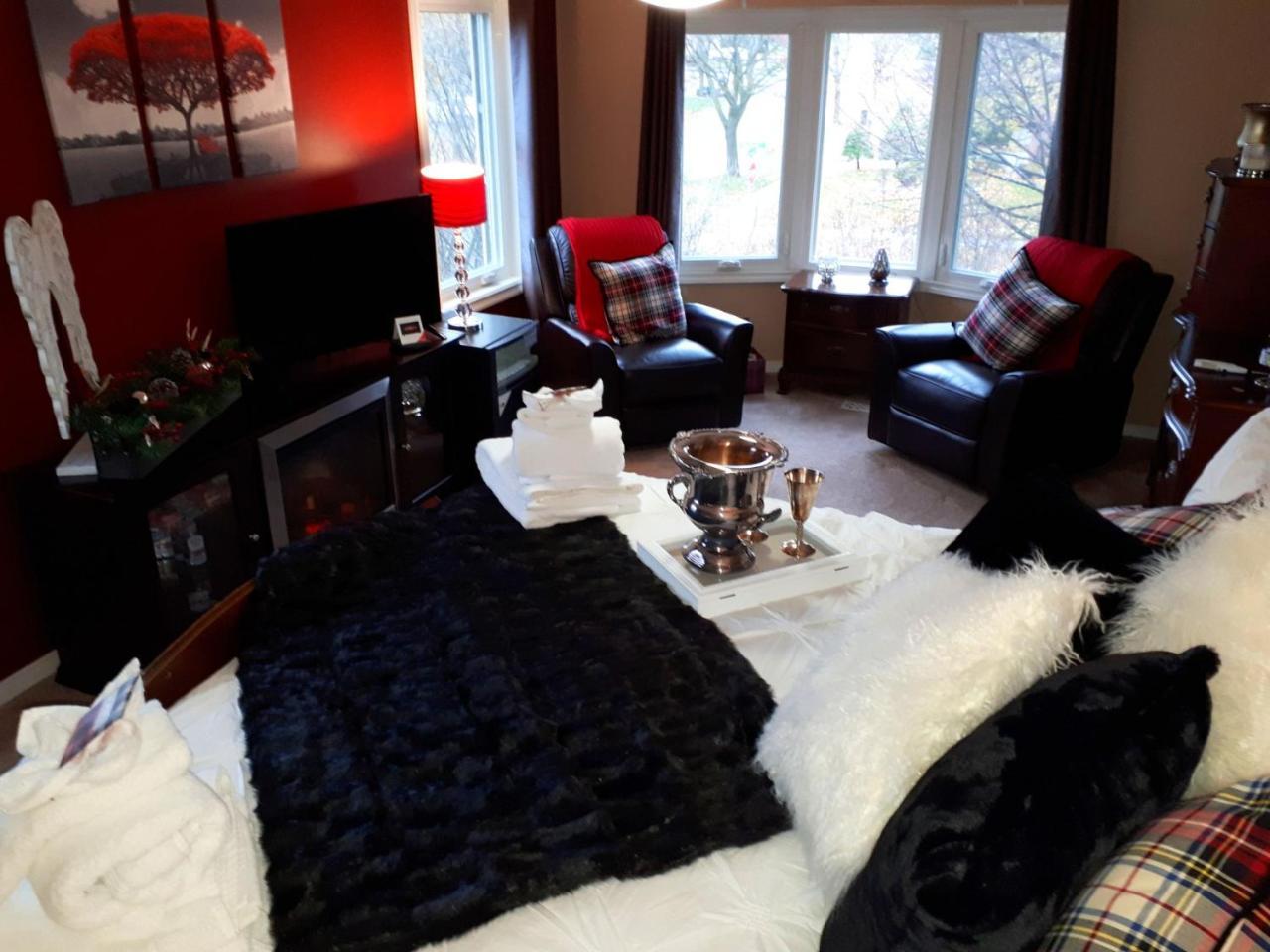 The Tartan House Bed & Breakfast エイジャックス エクステリア 写真