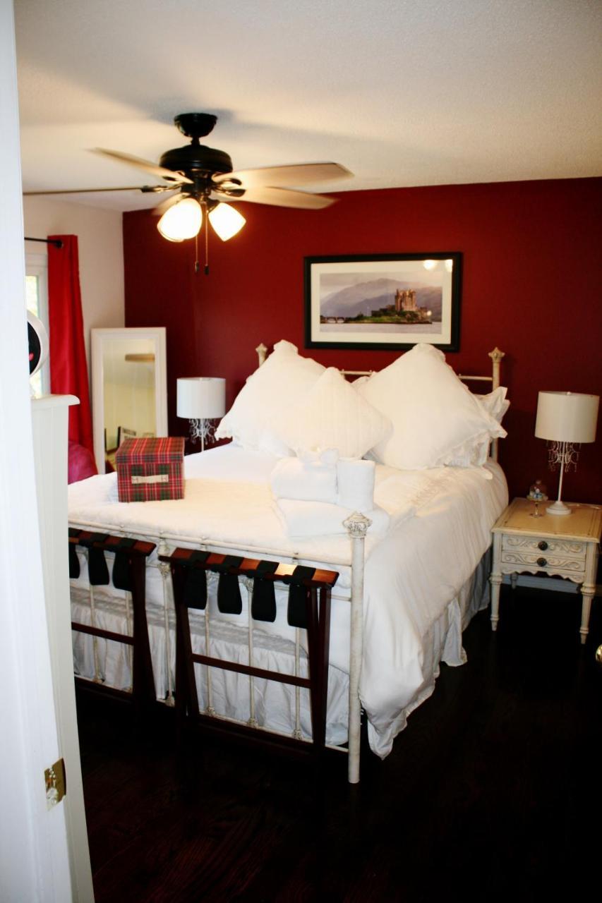 The Tartan House Bed & Breakfast エイジャックス エクステリア 写真